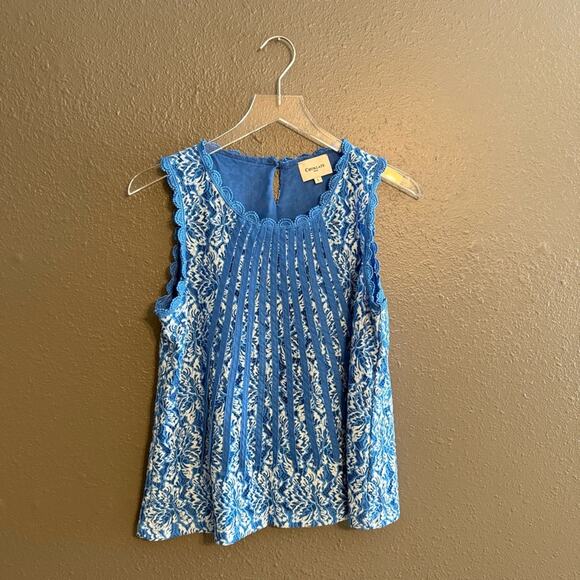 Choklate Paris Blue Lace Floral Blouse Size L - Picture 2 of 5